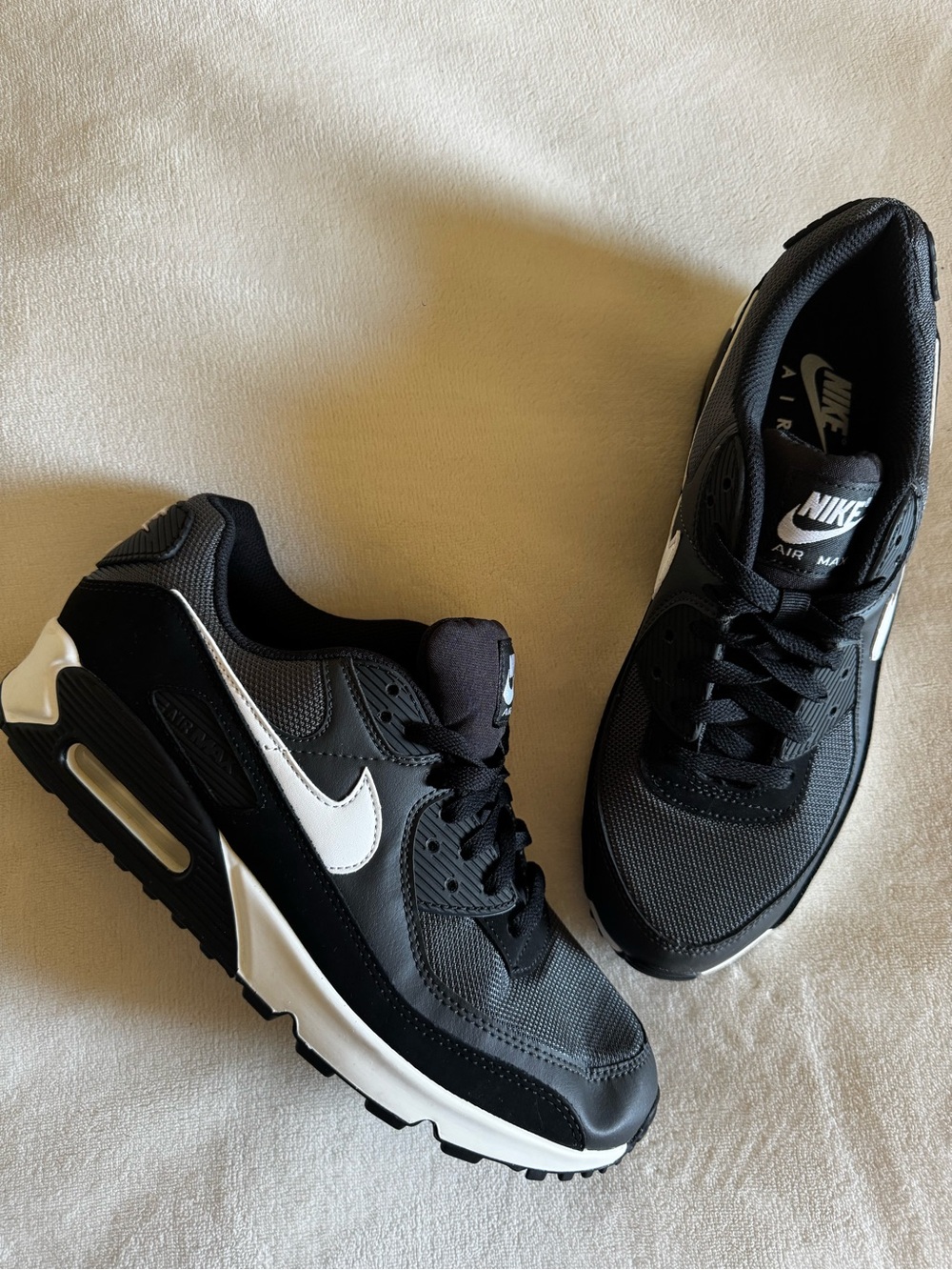 Nike Black & White Men’s Air Max Classic Sneaker